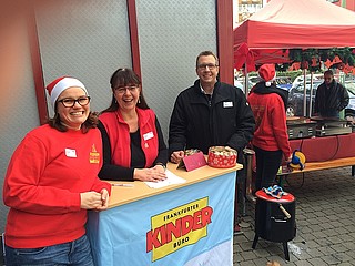20 Jahre Aktion 'Weihnachtsgeschenke für Frankfurter Kinder'